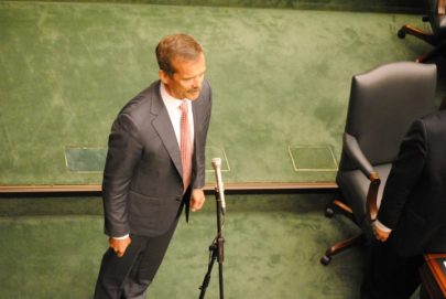 Hudak absent, Horwath mum as 104 MPPs sworn in