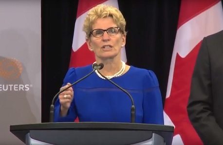 How could Kathleen Wynne actually cut hydro costs?
