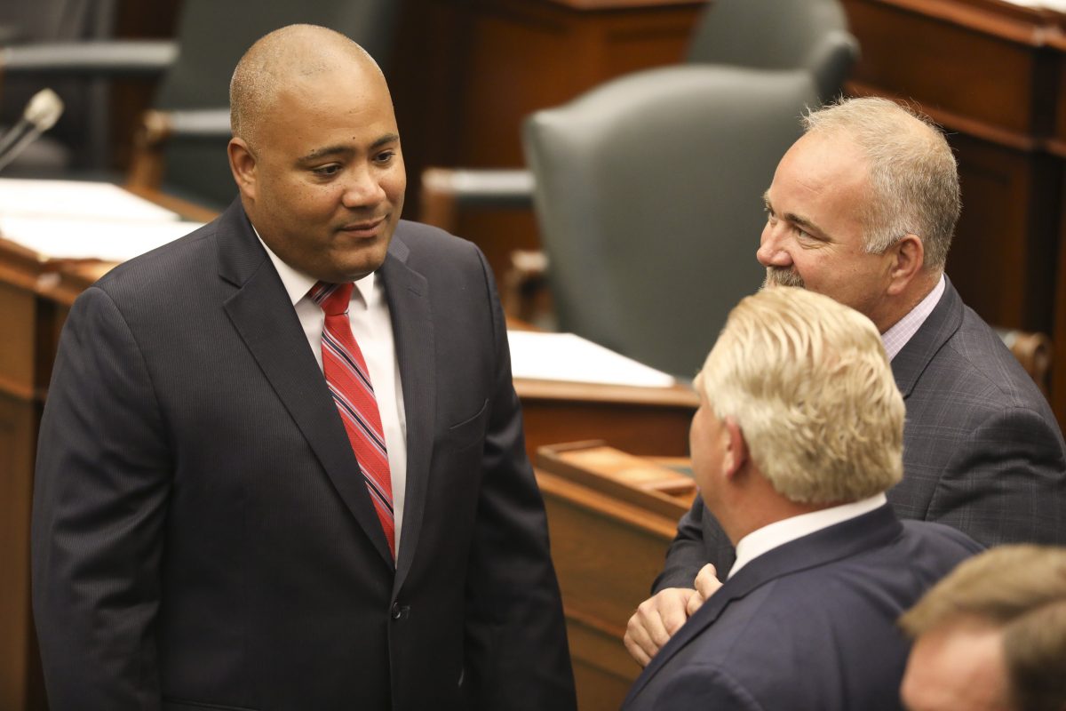 Liberal leadership hopeful Coteau pledges 'New Deal' for cities, including charter city status