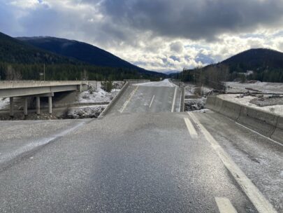 Ontario offering disaster response teams and equipment to B.C.