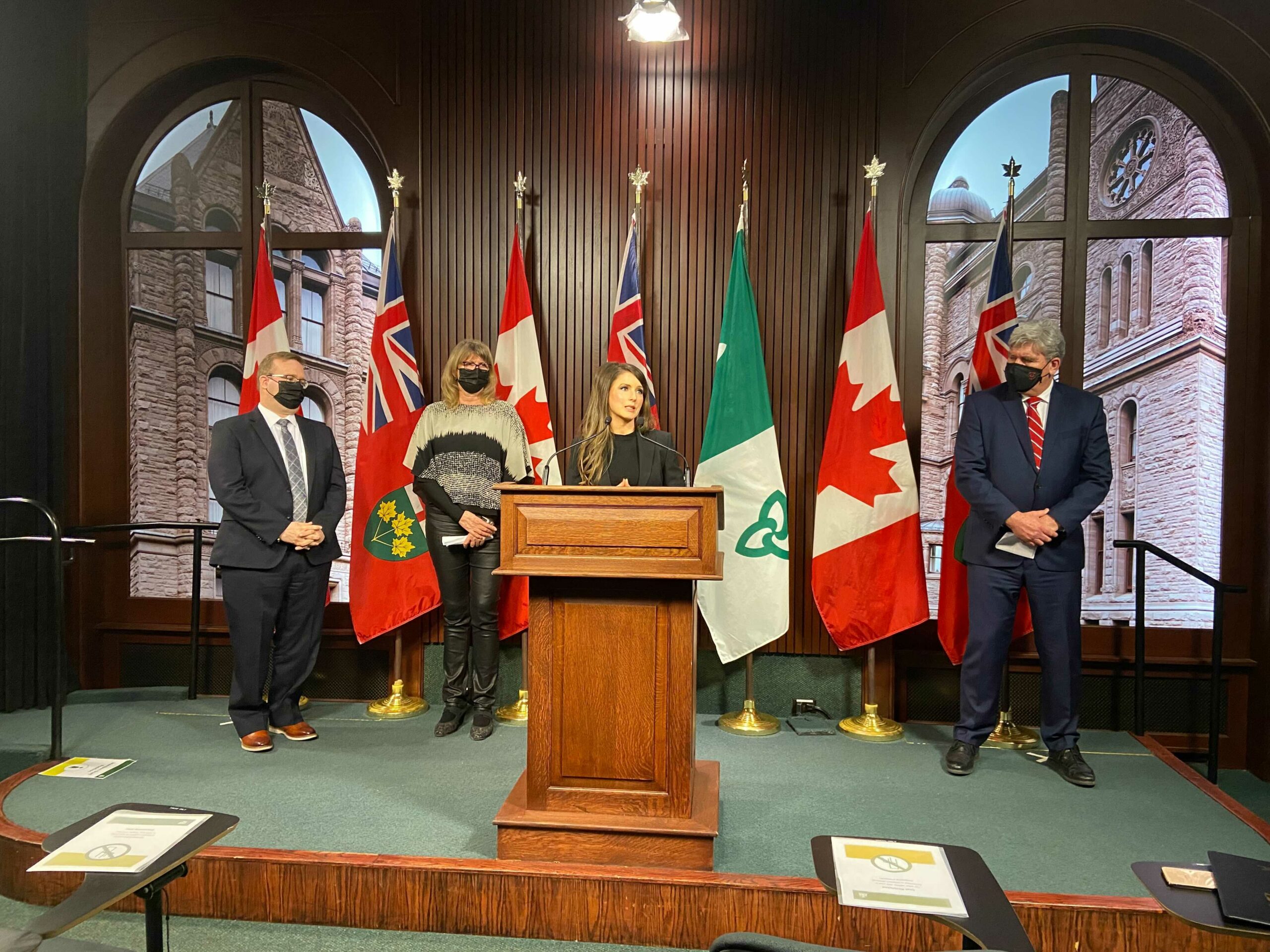 Opposition parties want Ontario to pay for Ottawa occupation