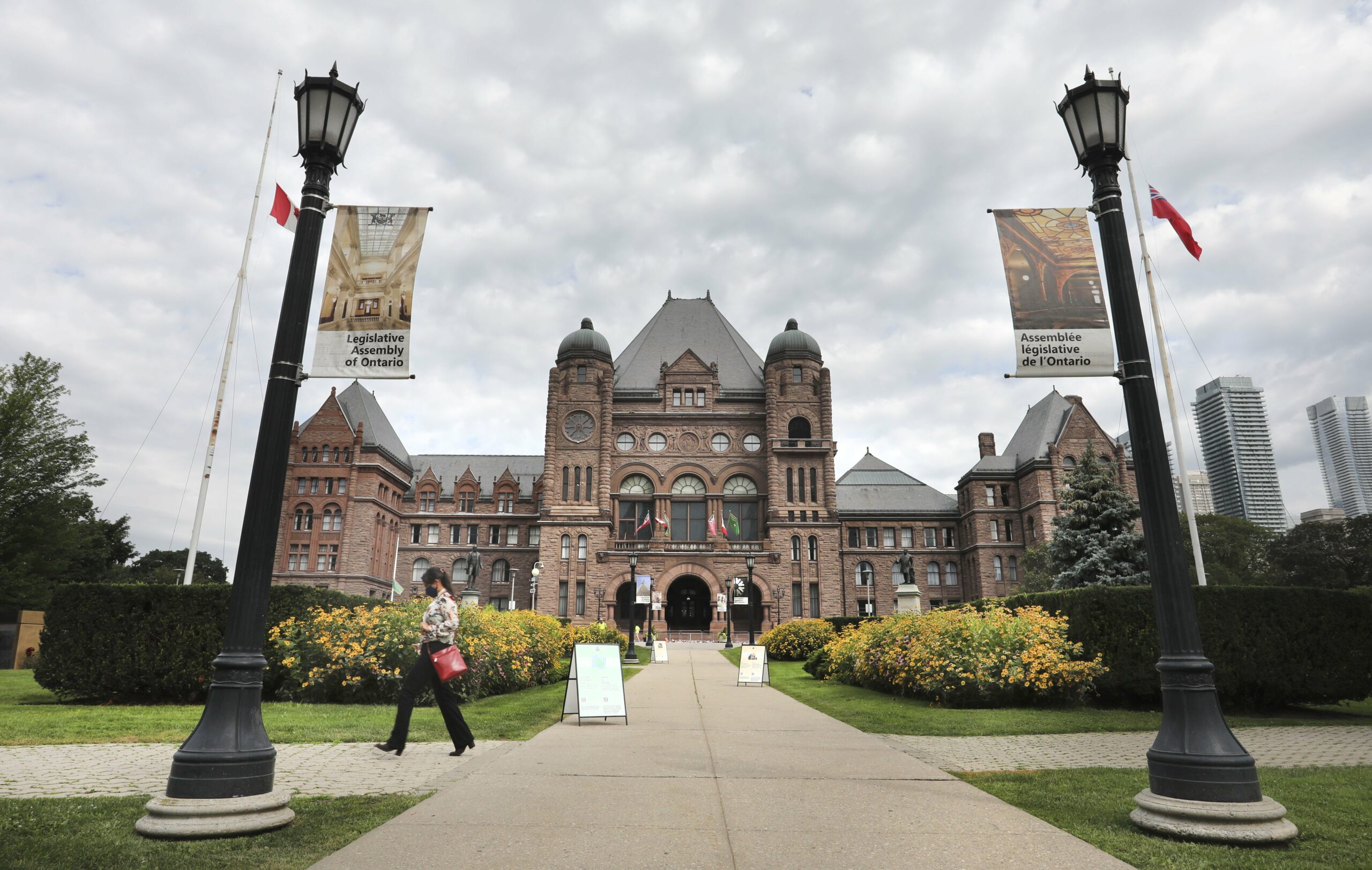 Most Ontario families get more from provincial government than they put in: analysis