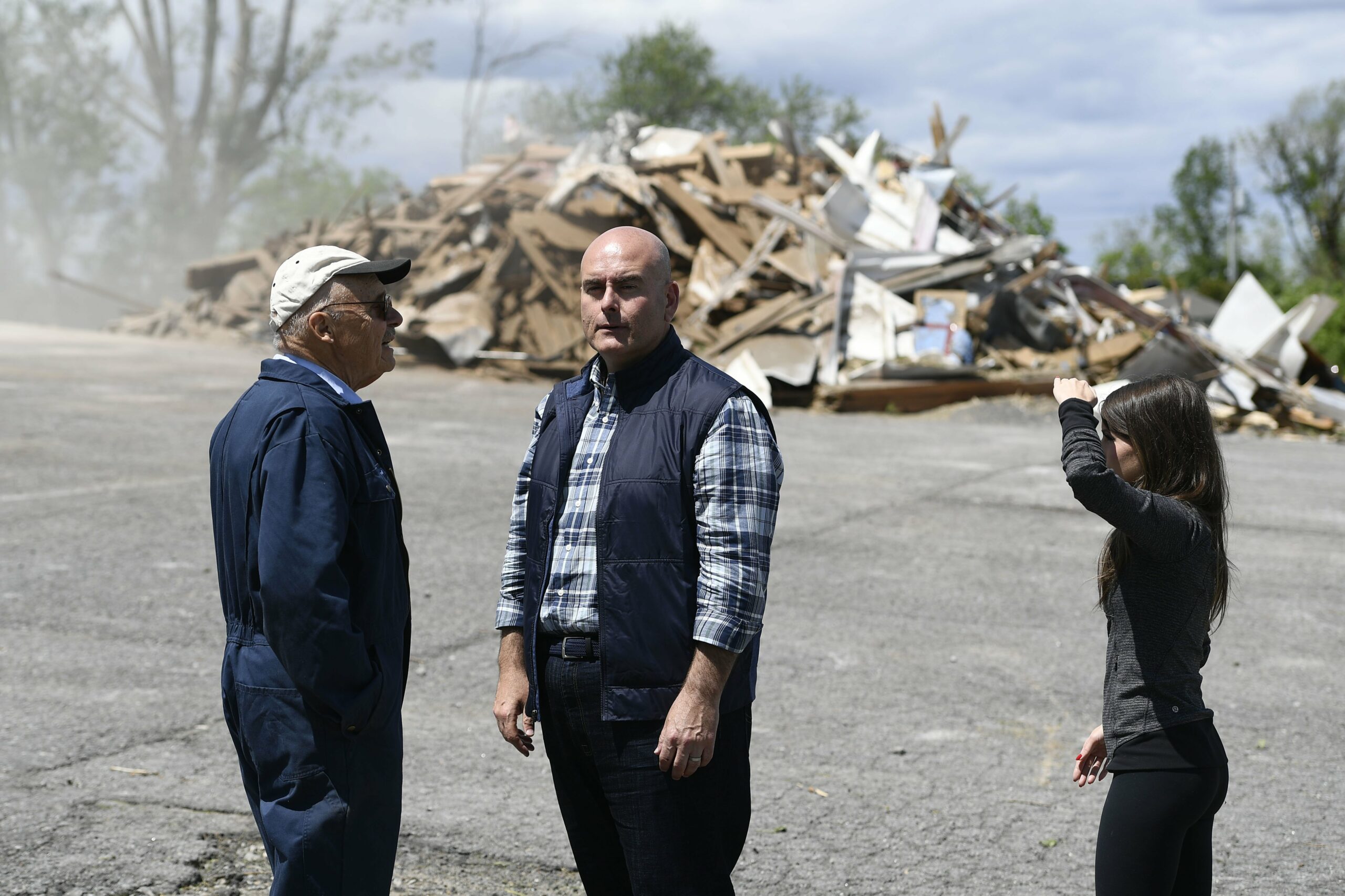 Del Duca ‘suspends’ campaign to visit storm-affected areas, Ford ghosts media