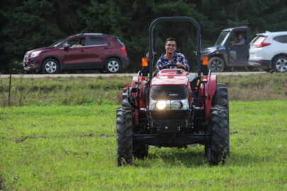 PHOTOS: Ontario MPPs yuck it up at the 2022 Plowing Match