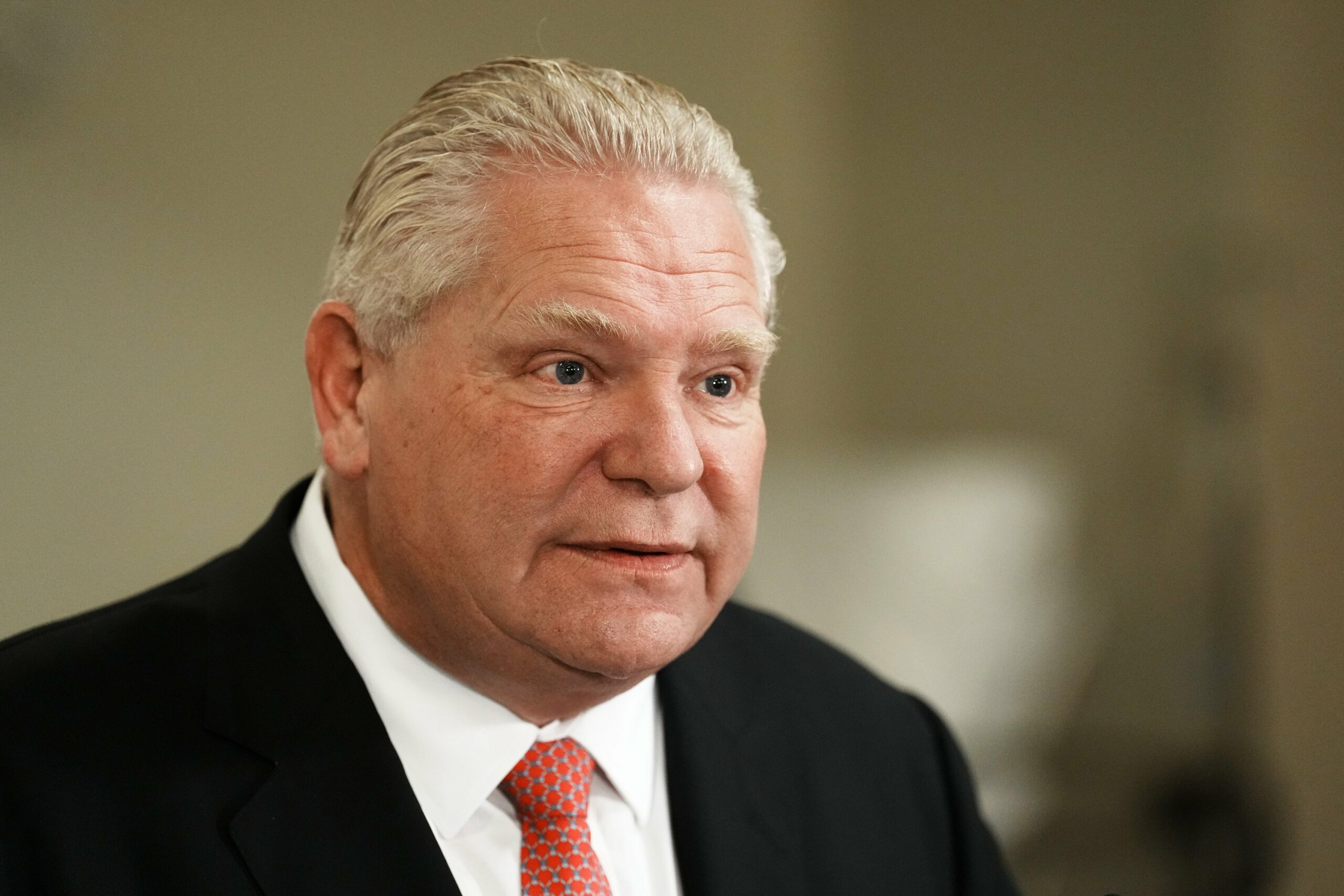 ROMA 2023: Ford veers off-script to praise low taxes, downplay recession fears